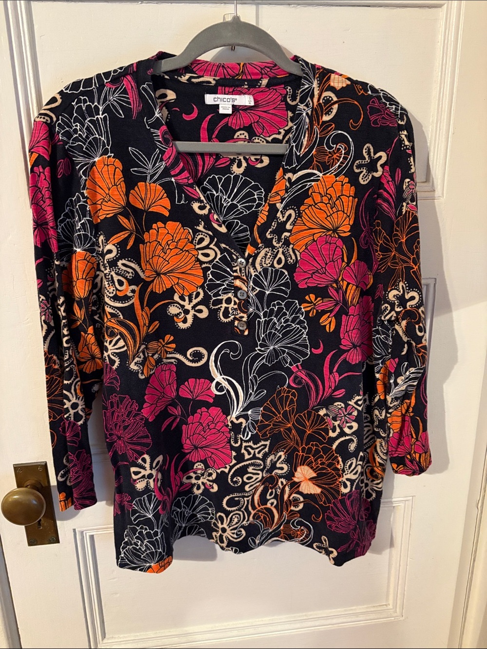 Chico's Navy Blue Long-Sleeve V-Neck Henley Tee with Pink & Orange Floral Print